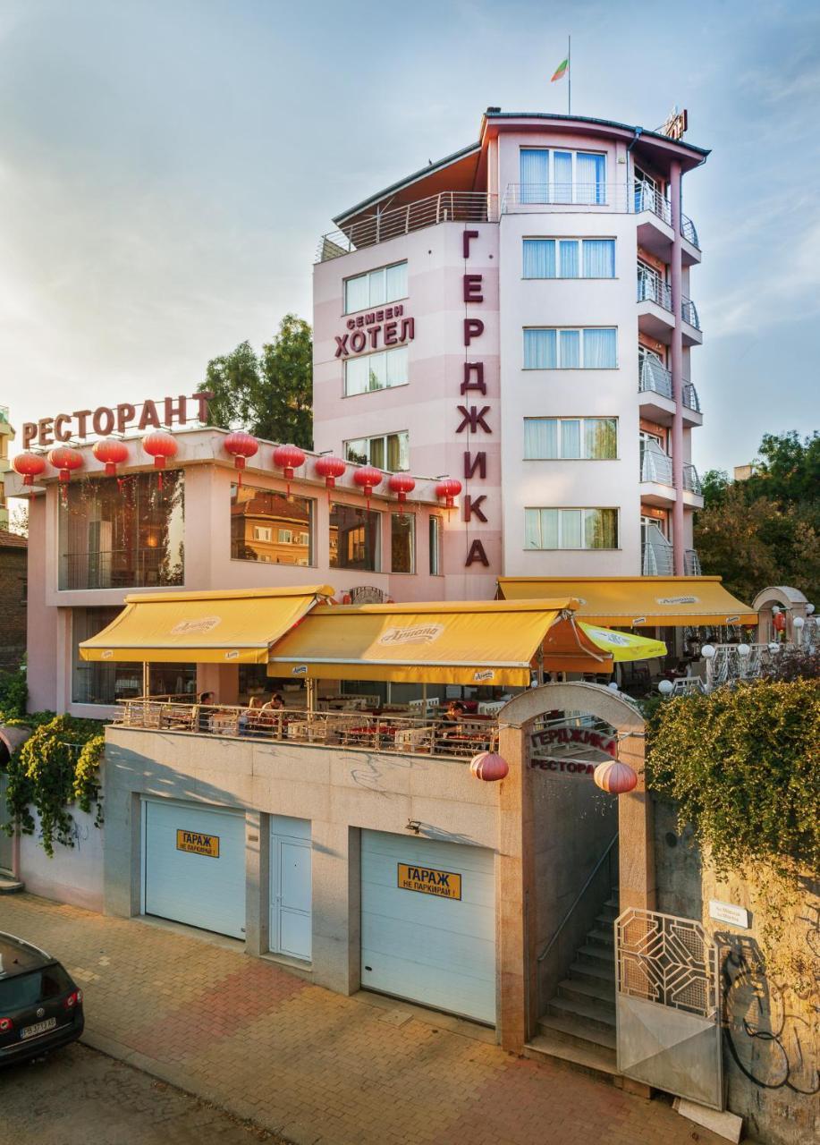 Family Hotel Gerdjika Plovdiv Buitenkant foto
